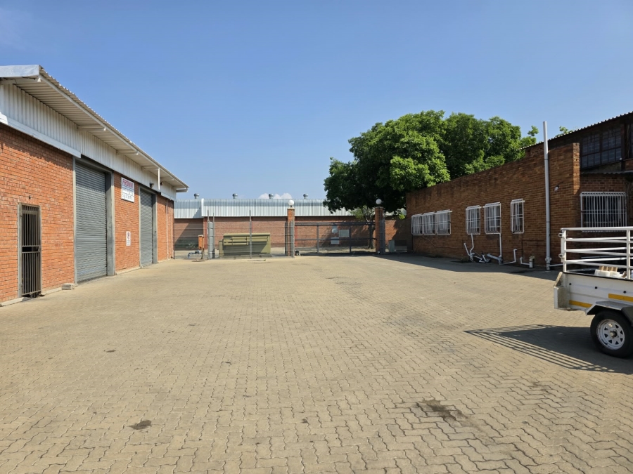 To Let Commercial Property for Rent in Oos Einde Free State